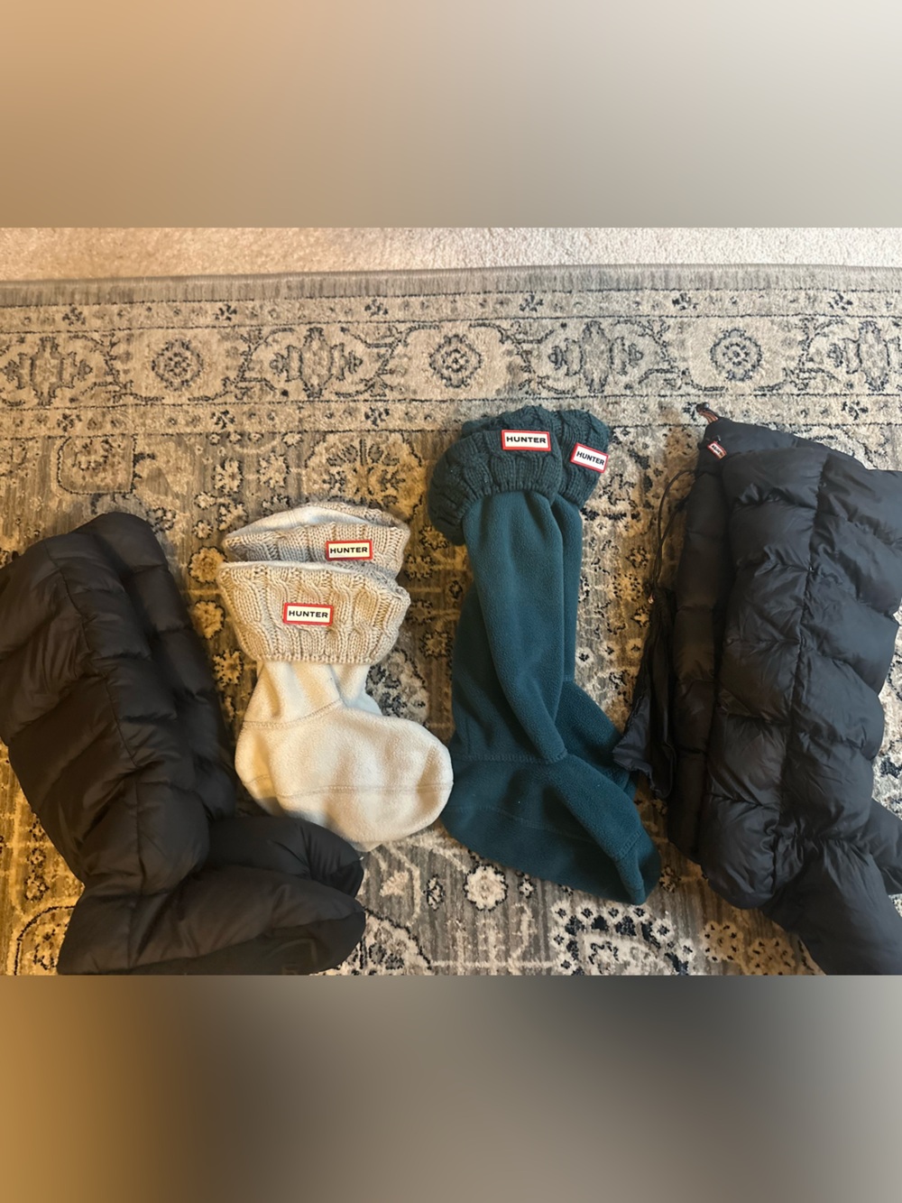 Lot of 4 pairs women’s Hunter boot liners /socks medium